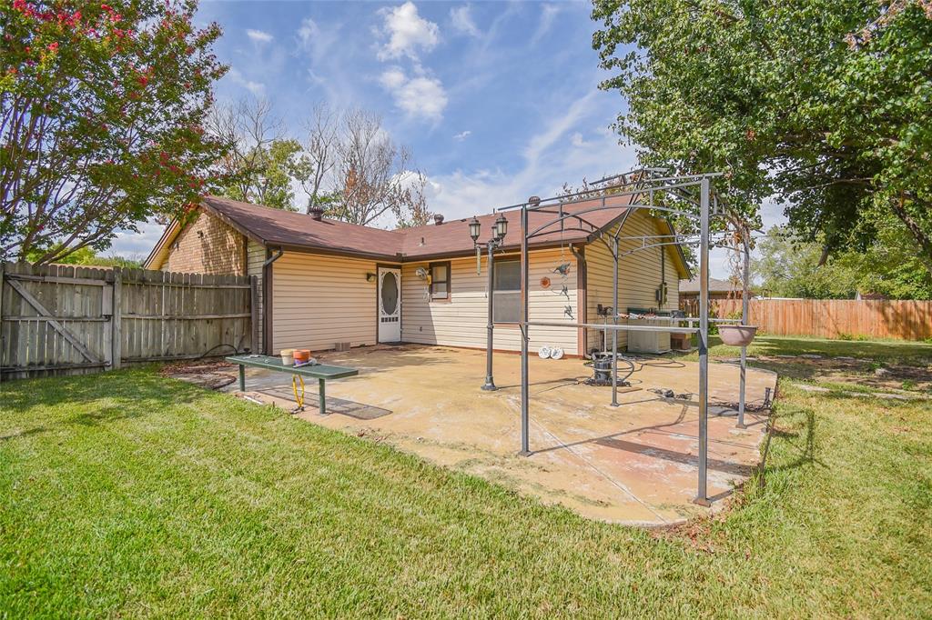 501 Post Oak Lane