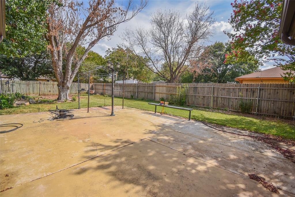 501 Post Oak Lane