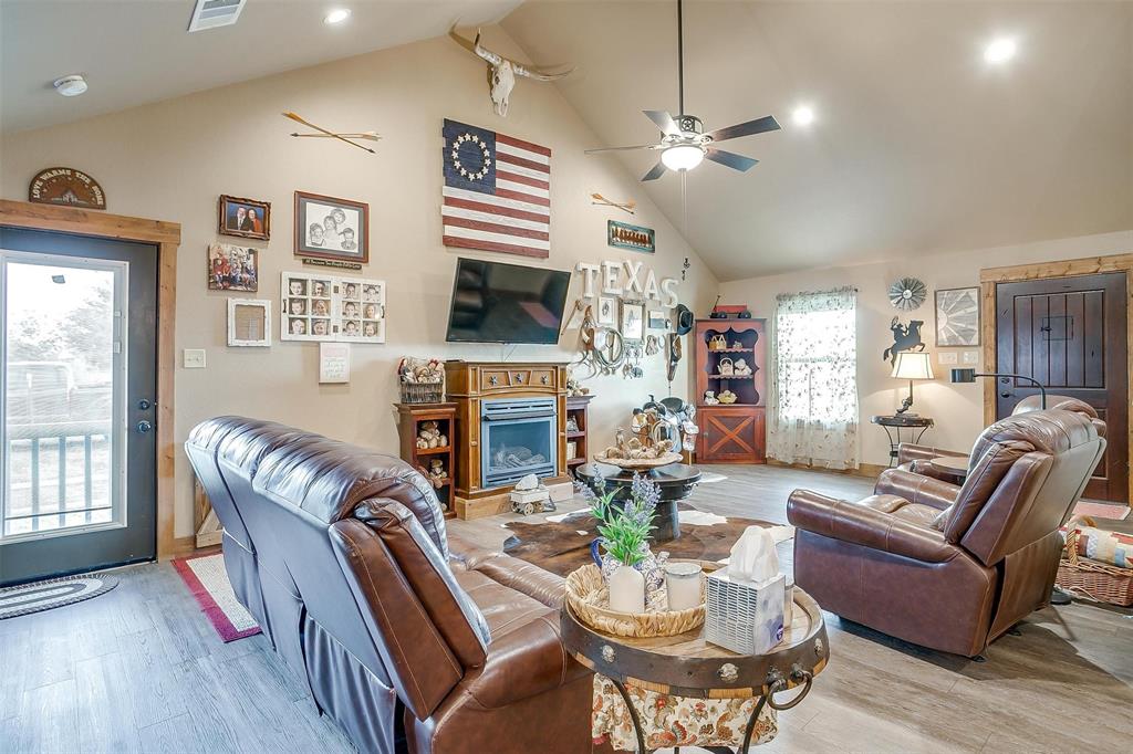11621 Creekview Road