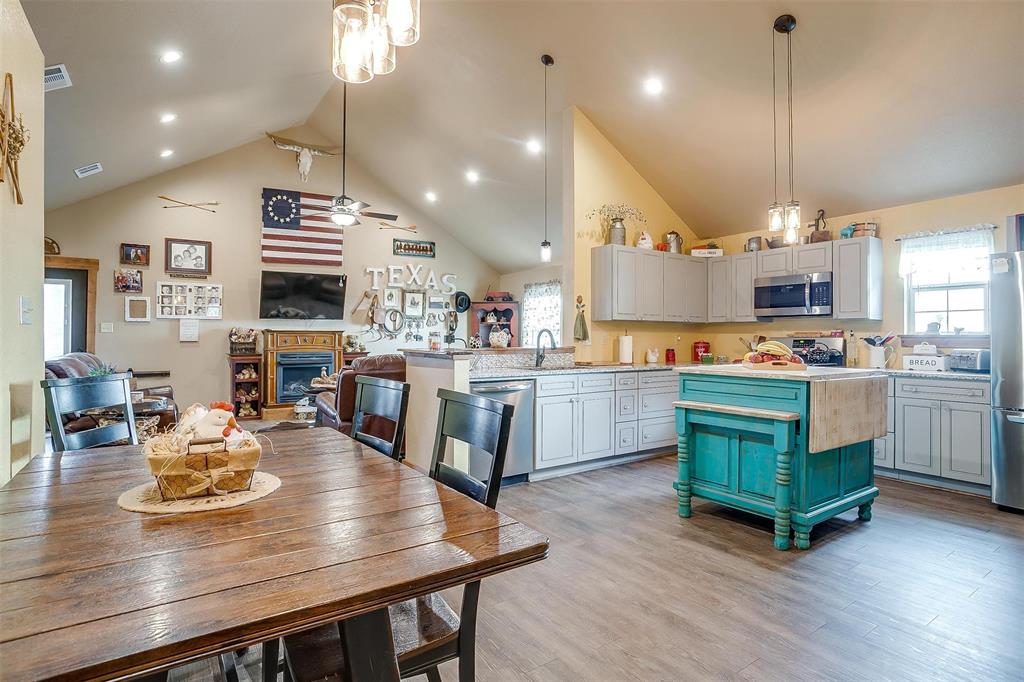 11621 Creekview Road