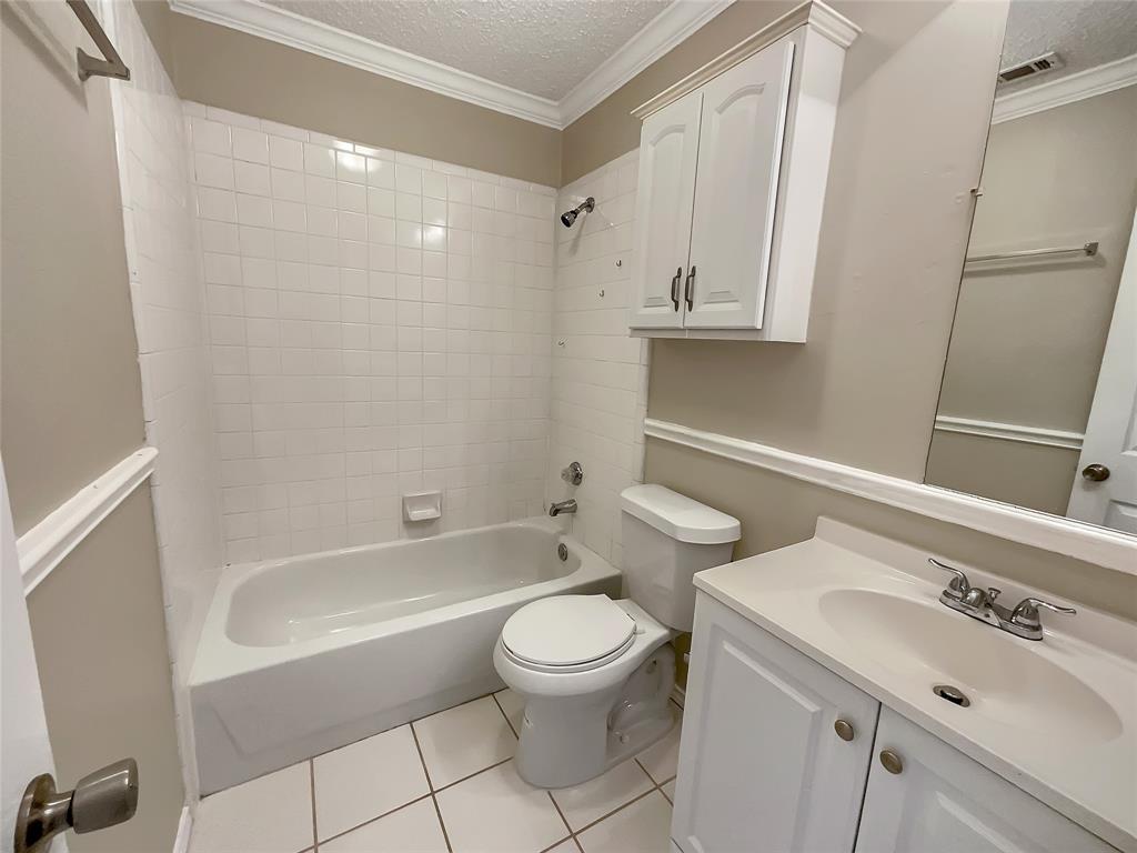 3804 Aberdeen Court