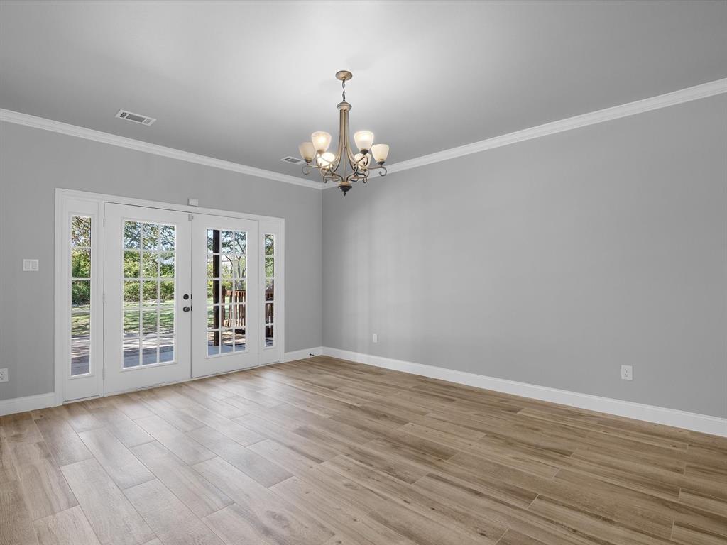 503 Curtis Road