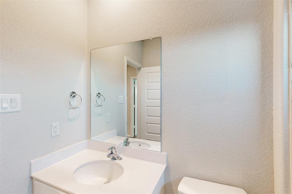 1053 Longbow Lane