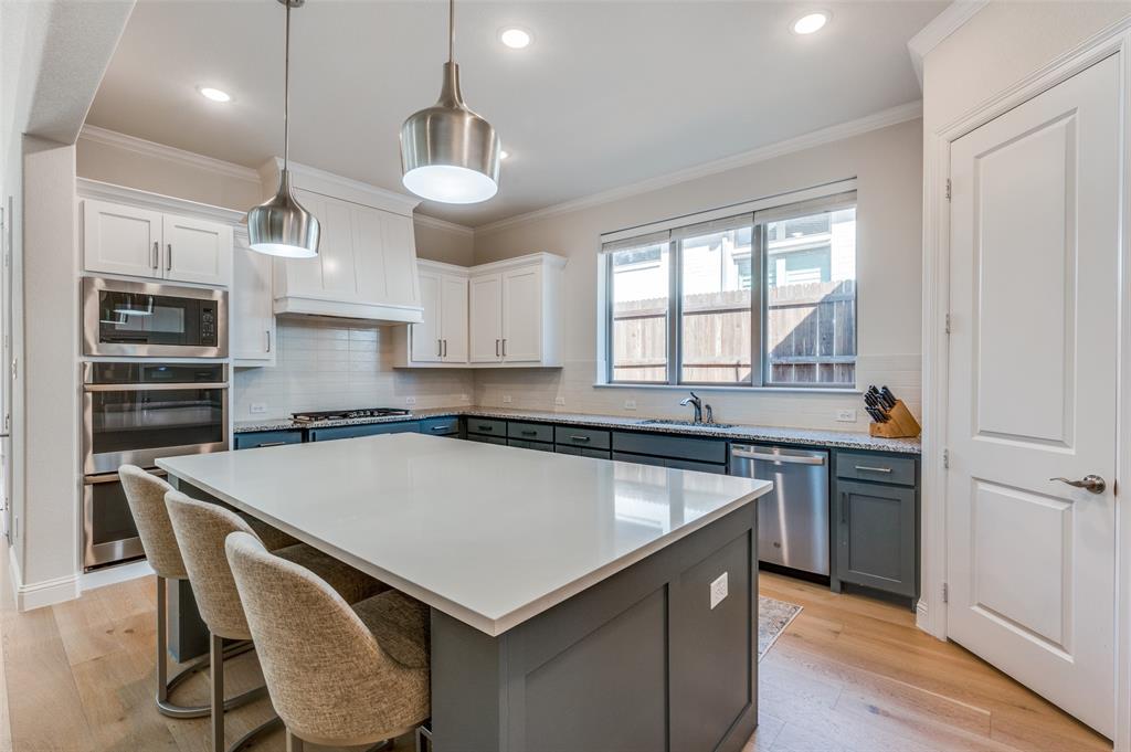 7208 Smith Farm Drive