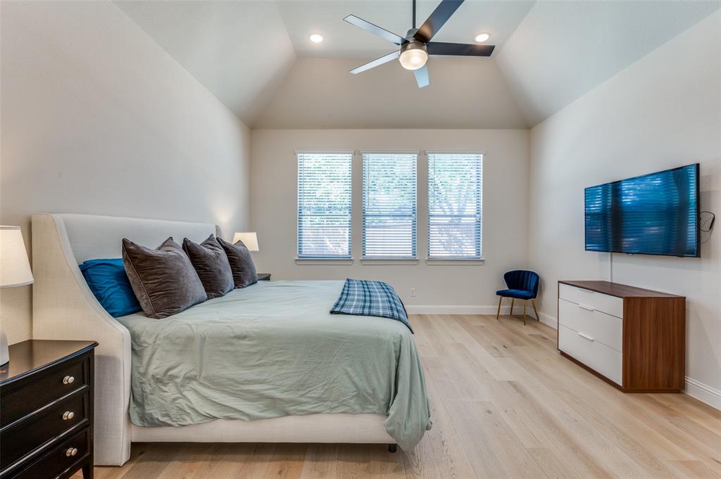 7208 Smith Farm Drive