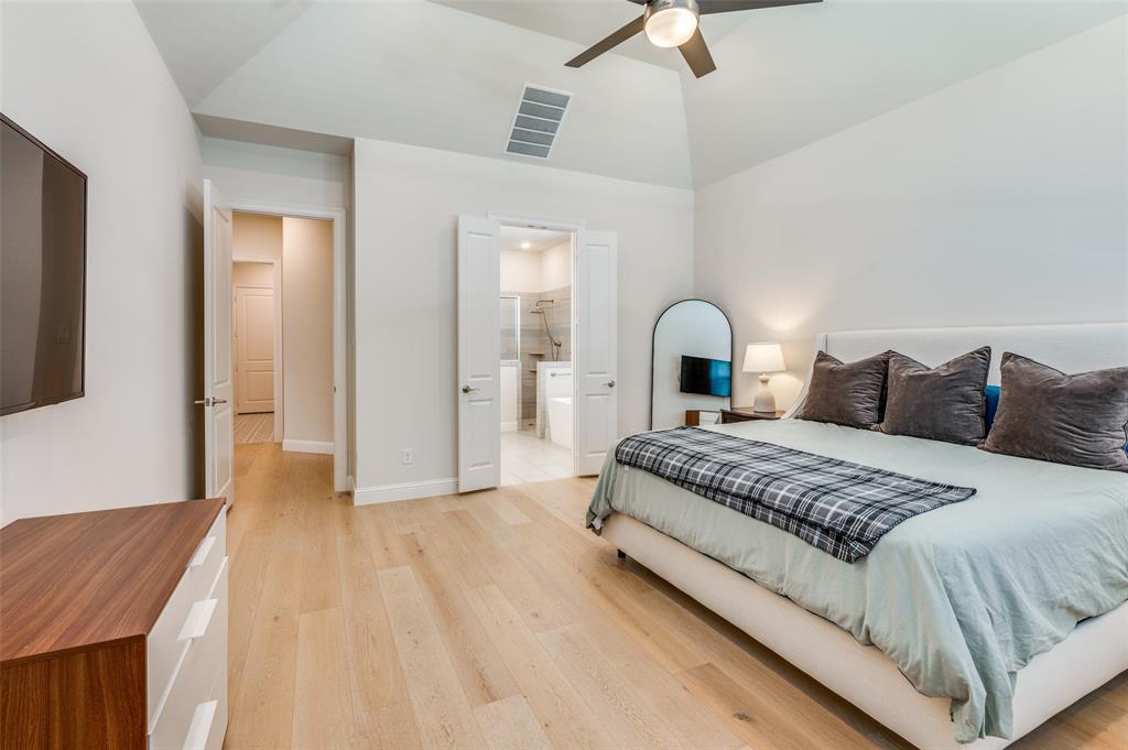 7208 Smith Farm Drive