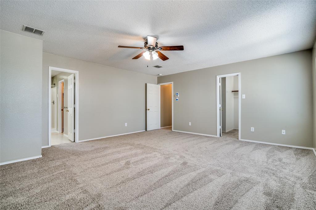 1411 Foxwood Lane