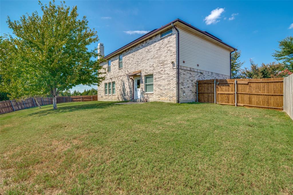 1411 Foxwood Lane