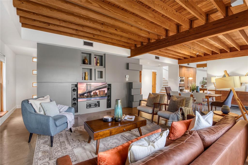 10523 Buccaneer Point