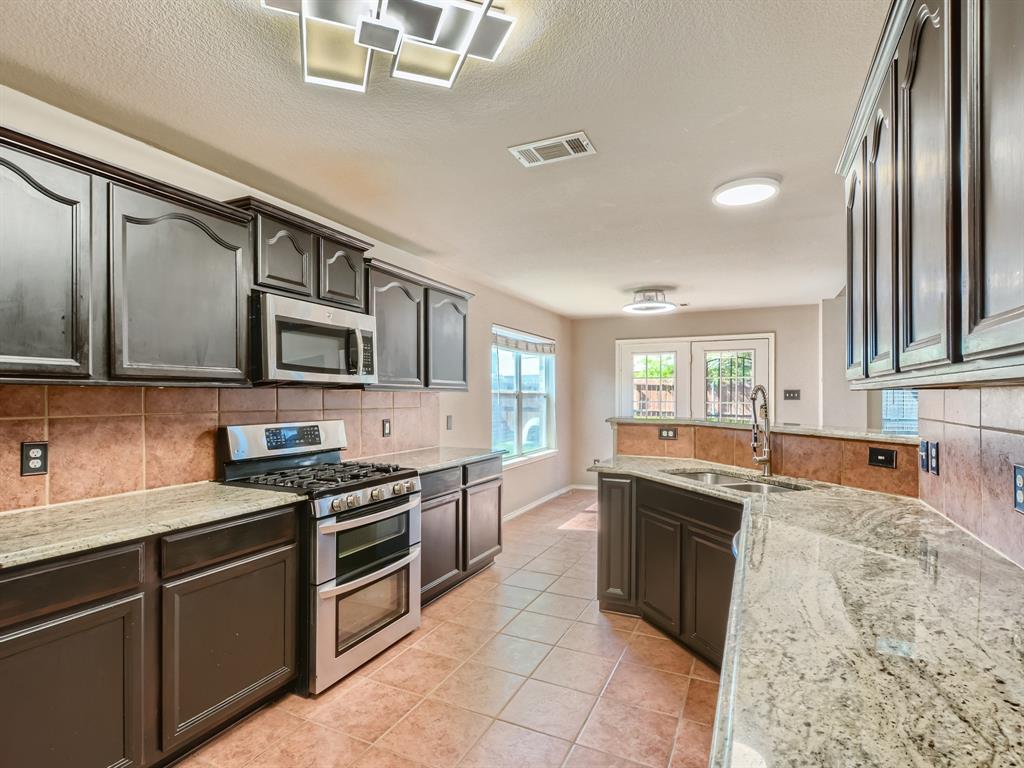 125 Lanshire Drive