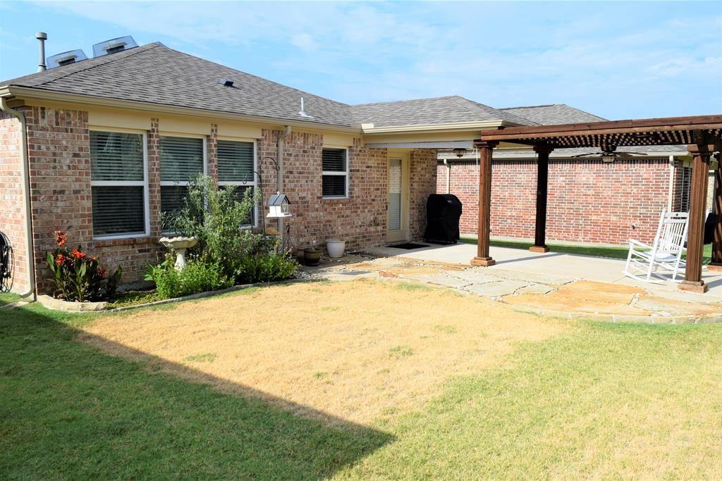 212 Montague Lane