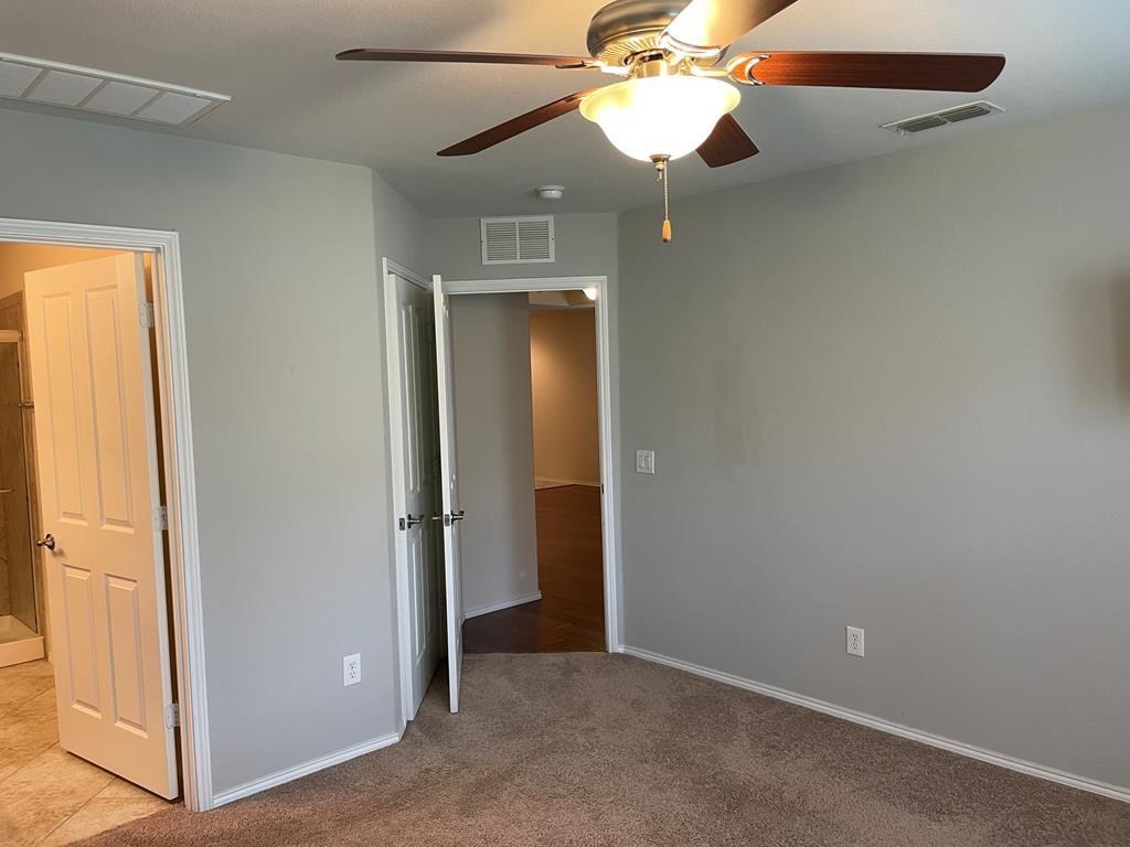212 Montague Lane