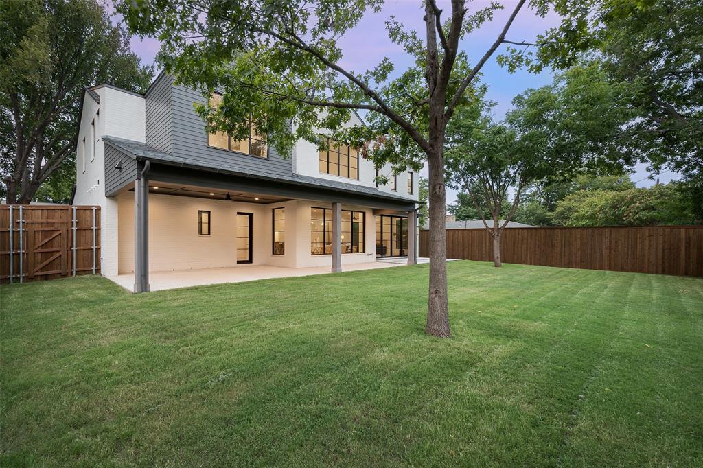 1227 Ottawa Drive