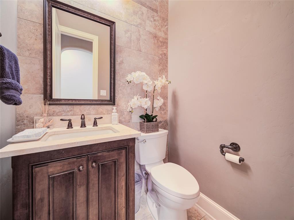 3809 Shady Creek Court