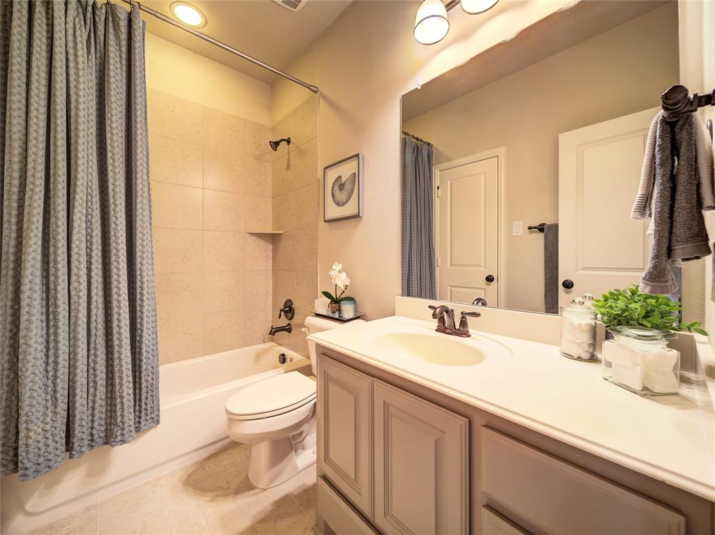 3809 Shady Creek Court