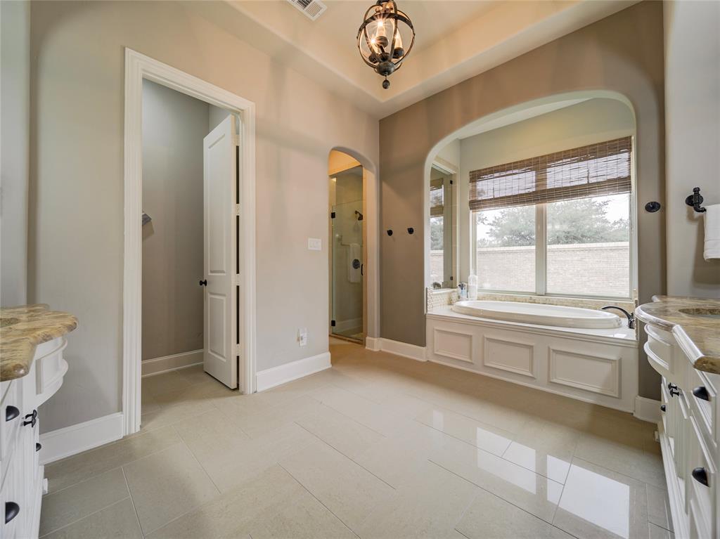 3809 Shady Creek Court