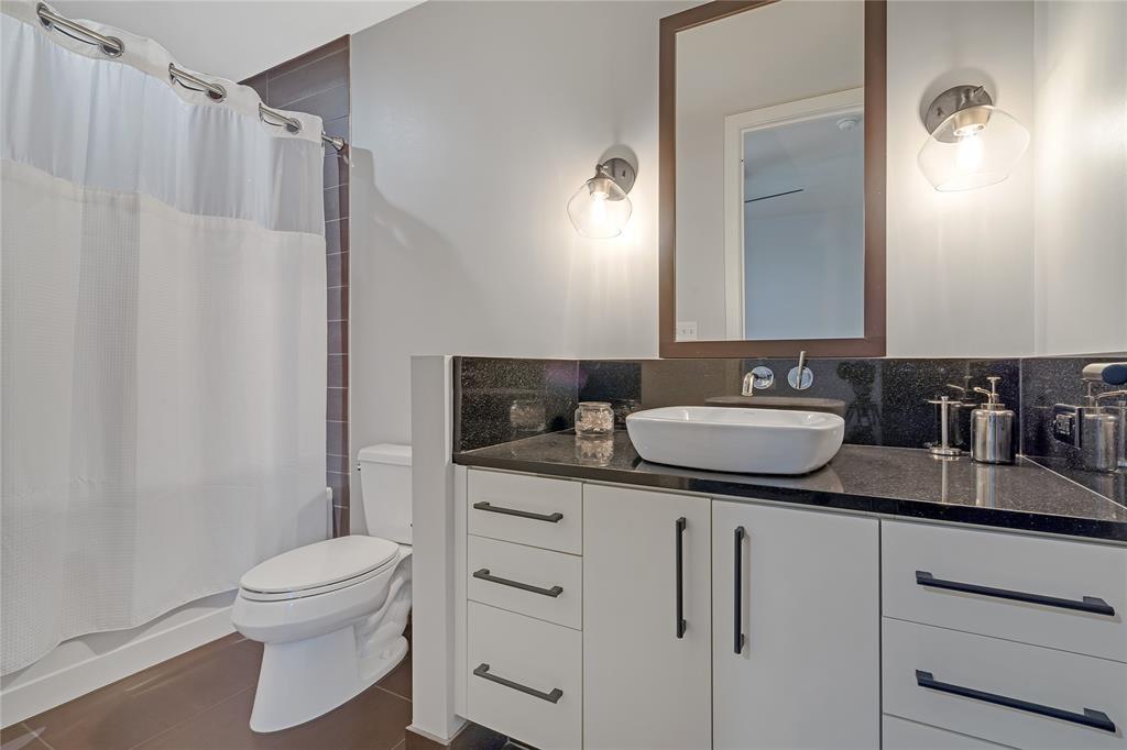 2600 W 7th Street, #2632
