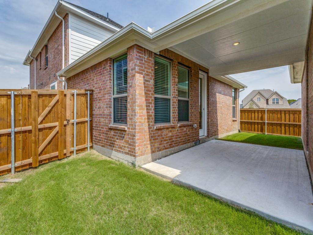 828 Legacy Trail