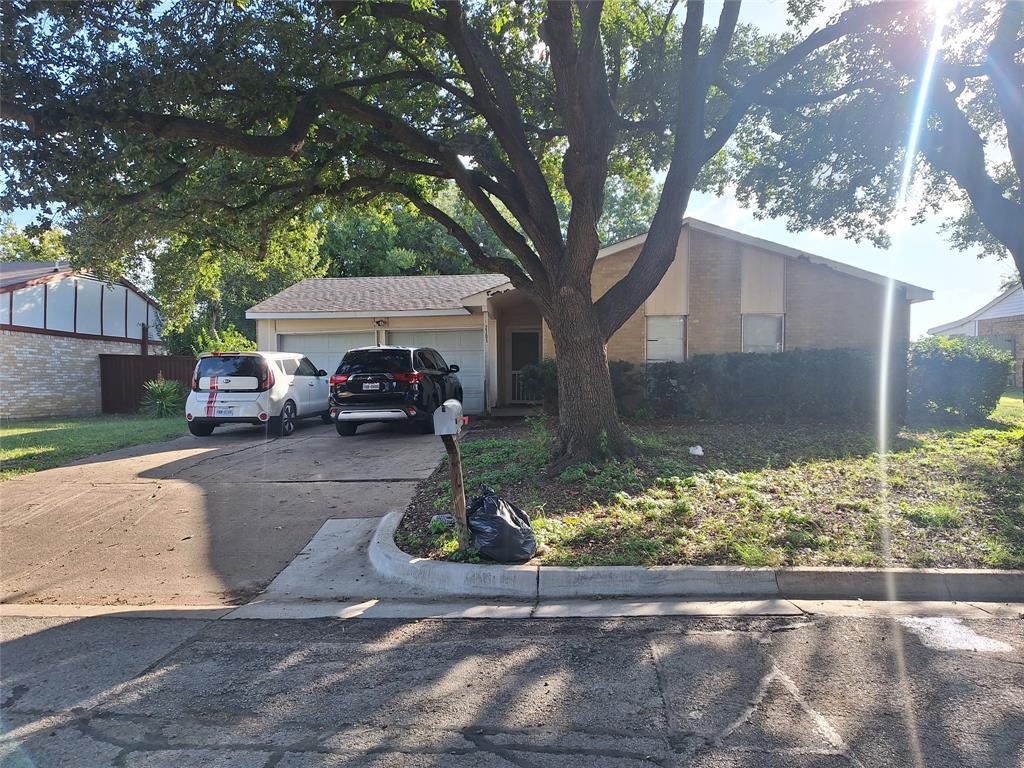 2305 Clint Court