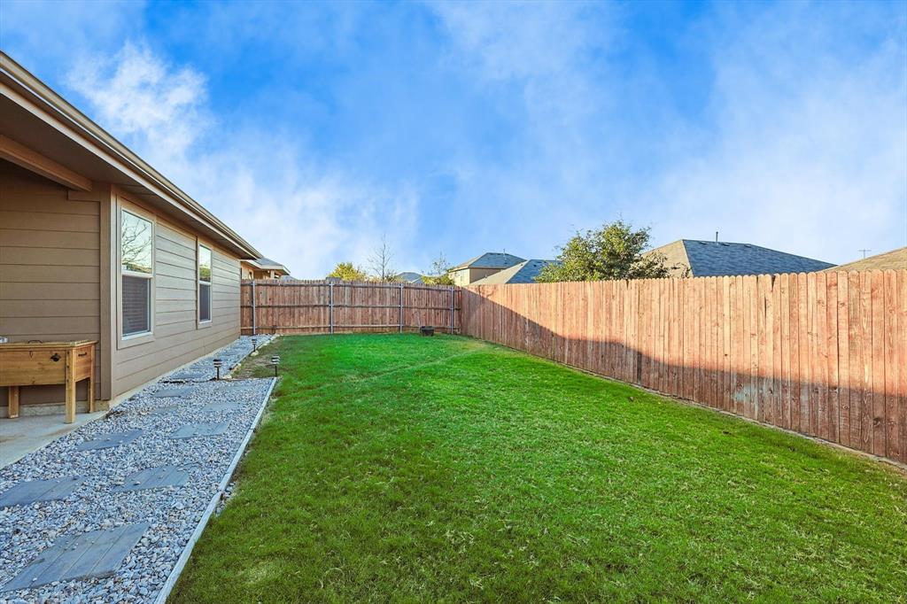 749 Walls Boulevard