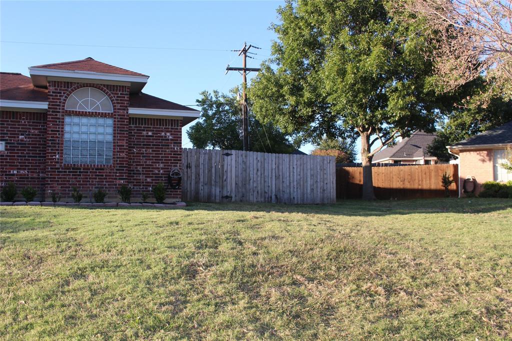 525 Bluebonnet Court