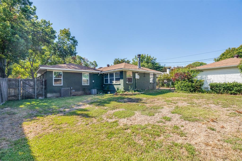 1204 Spruce Drive