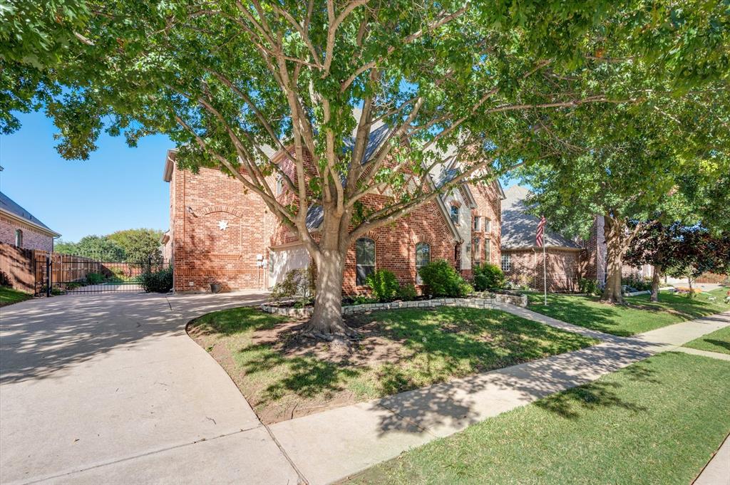 8321 Flat Rock Court