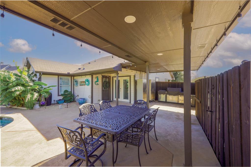 208 Tinker Trail