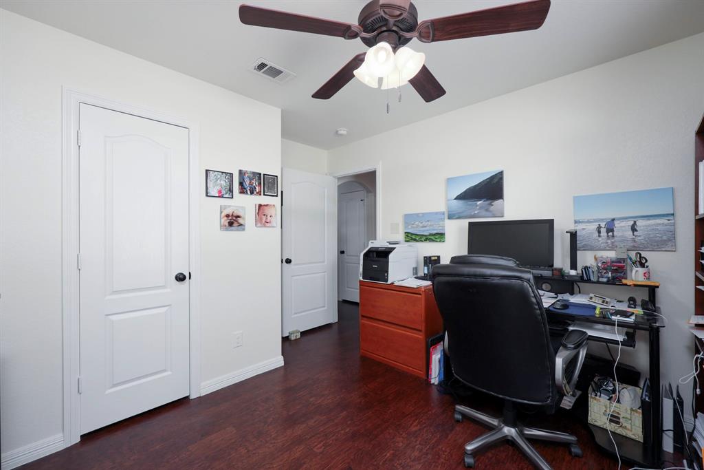 208 Tinker Trail