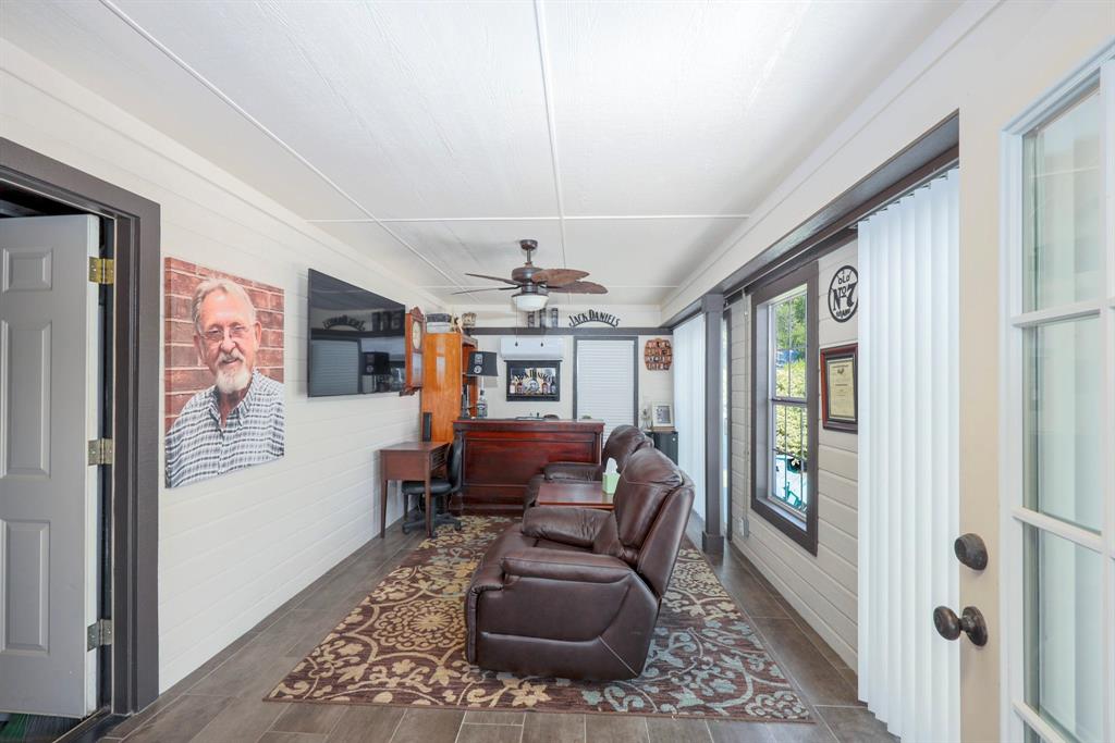 208 Tinker Trail