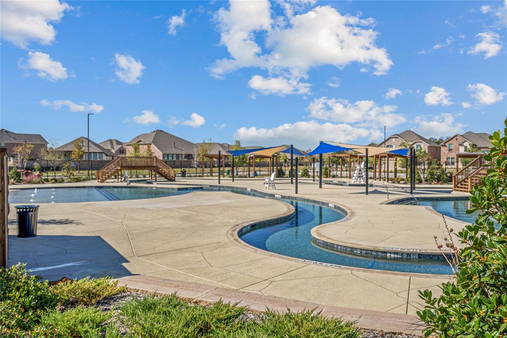 7508 Bluebell Lane