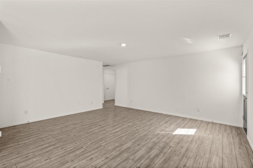 7508 Bluebell Lane
