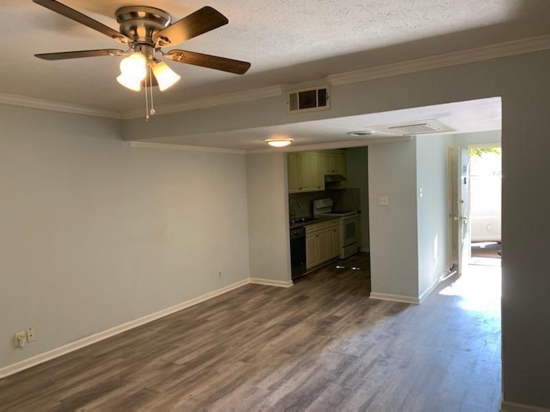 928 S Weatherred Drive, #B