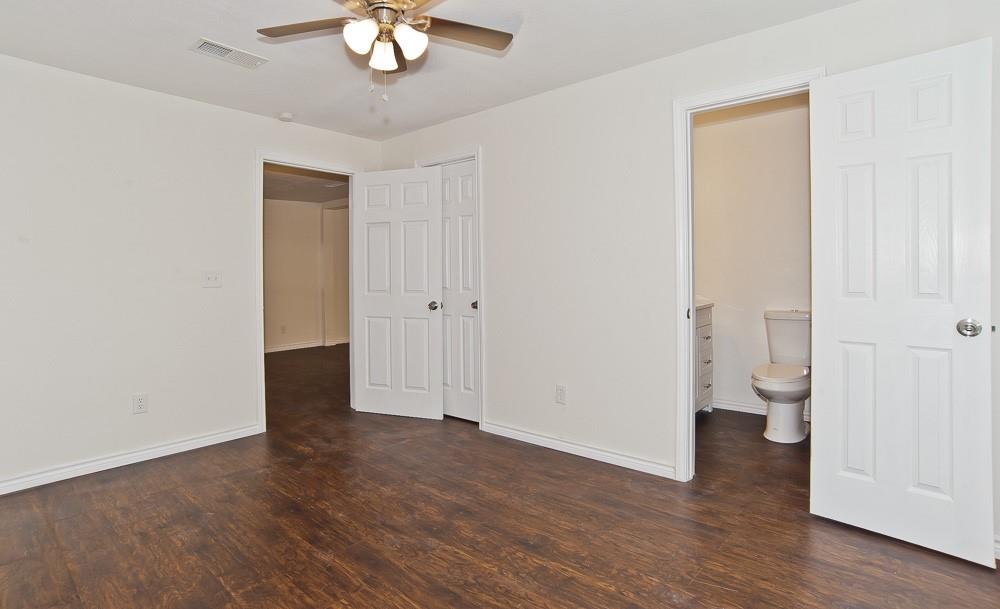 913 Cove Trail