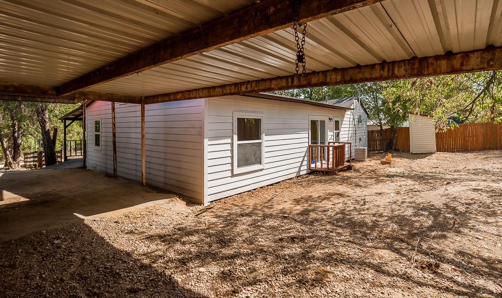 913 Cove Trail