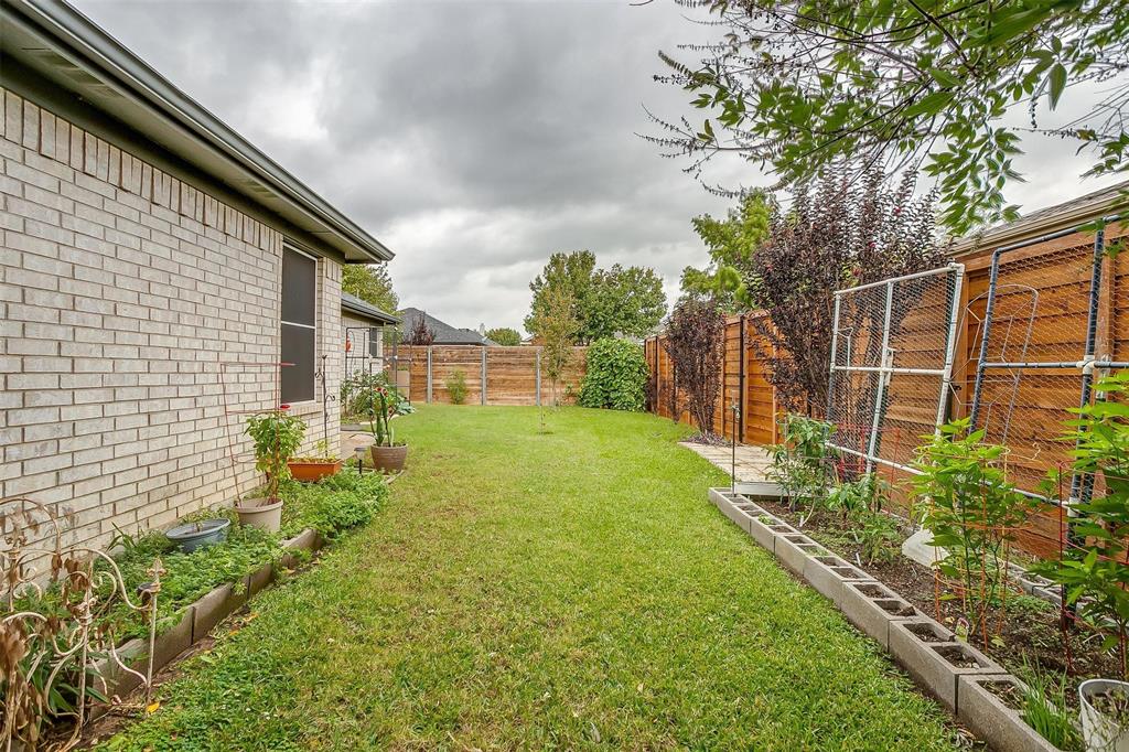 908 Golden Aster Court