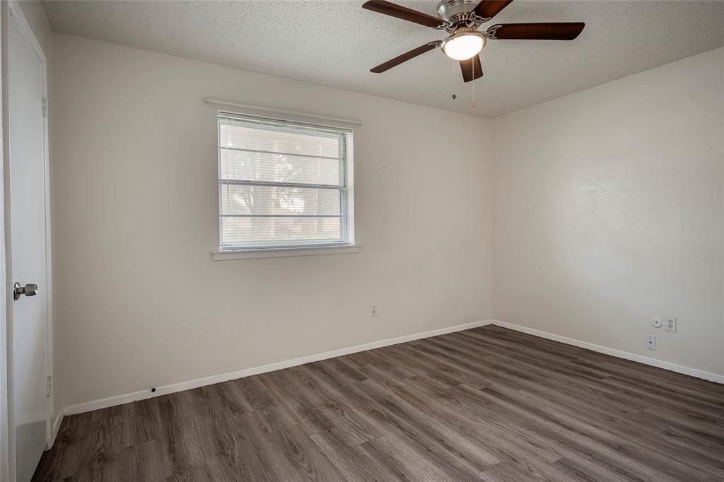 5621 Galway Lane