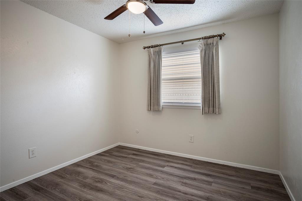 5621 Galway Lane