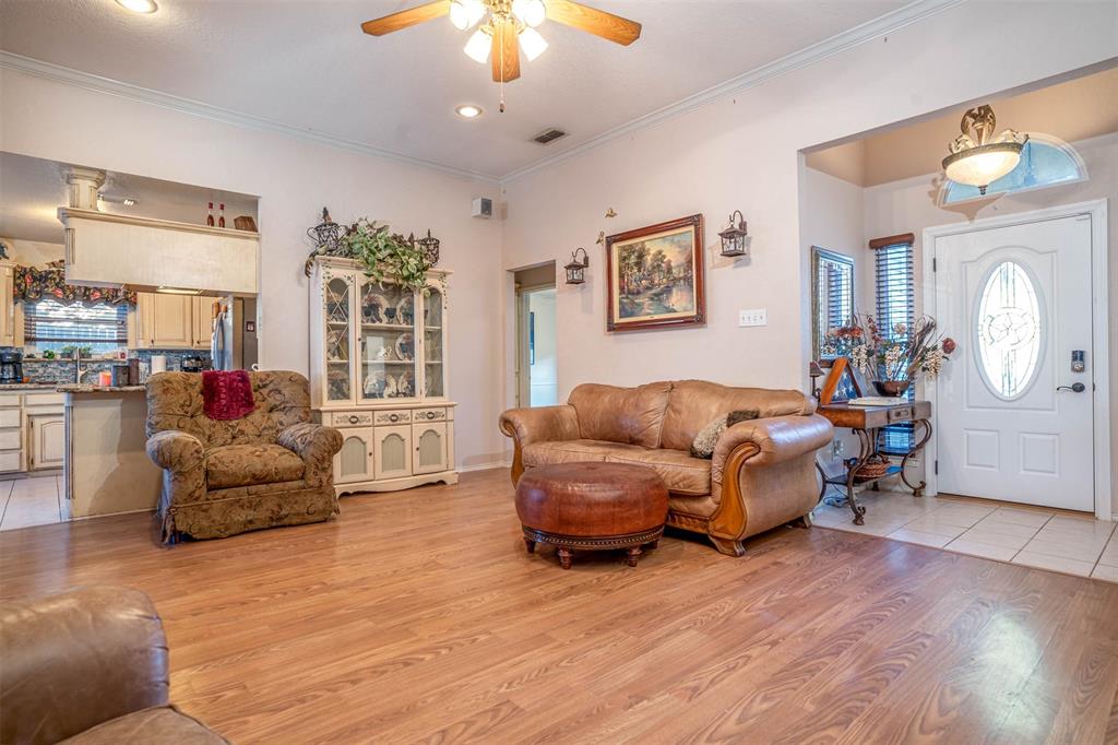 1117 Highcrest Drive