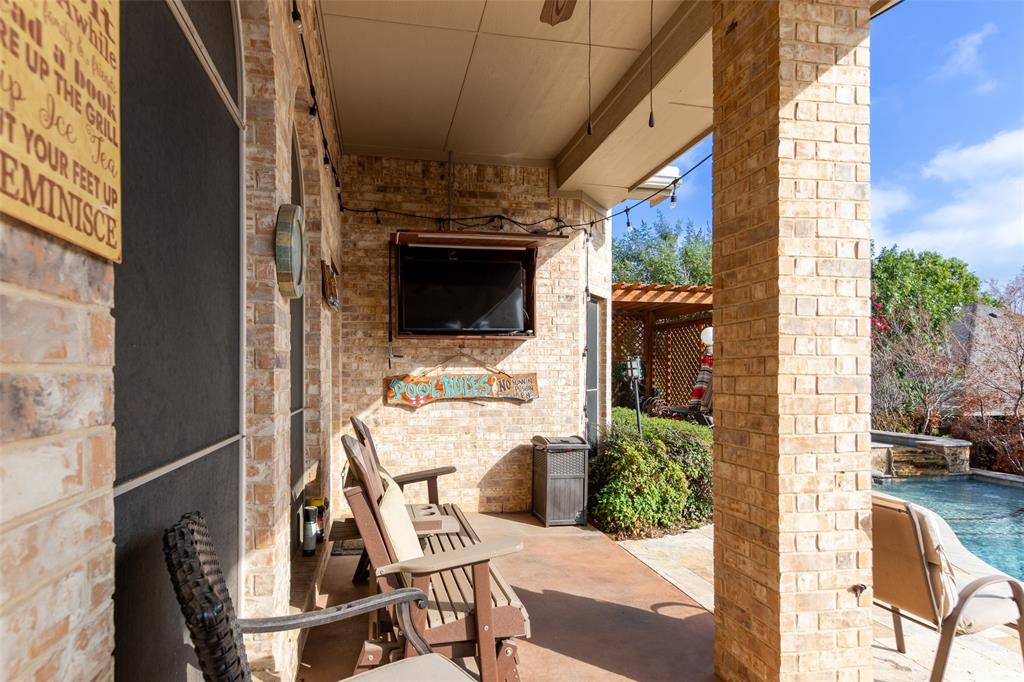 909 Monticello Drive