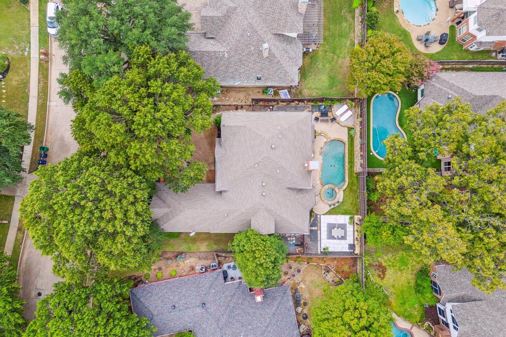 1325 Lakewood Drive