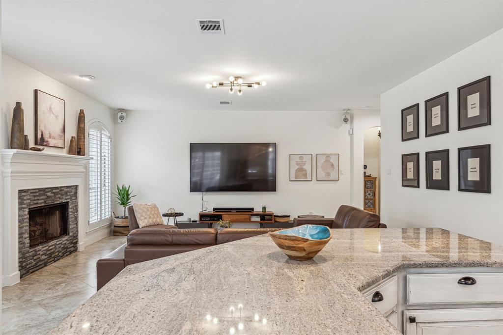 1325 Lakewood Drive