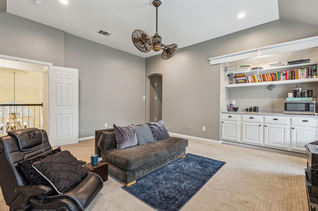 1325 Lakewood Drive