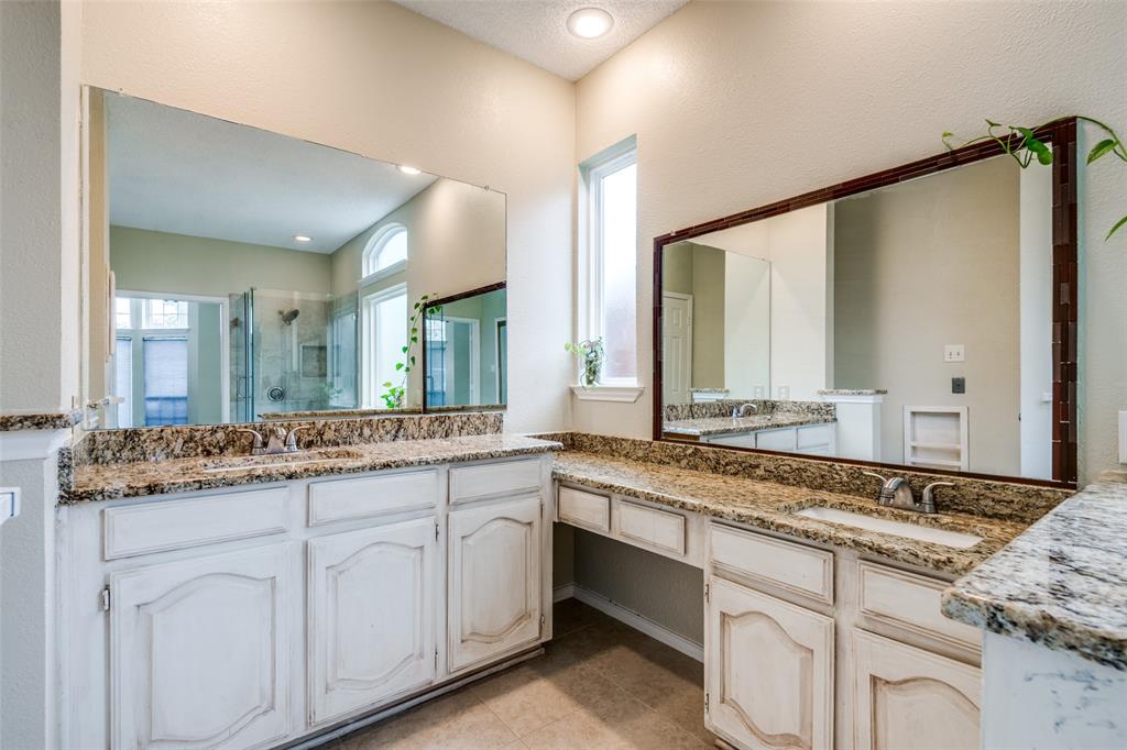 1412 Newbury Lane