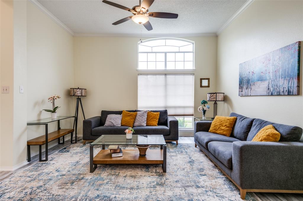 1412 Newbury Lane