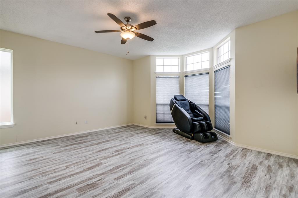 1412 Newbury Lane