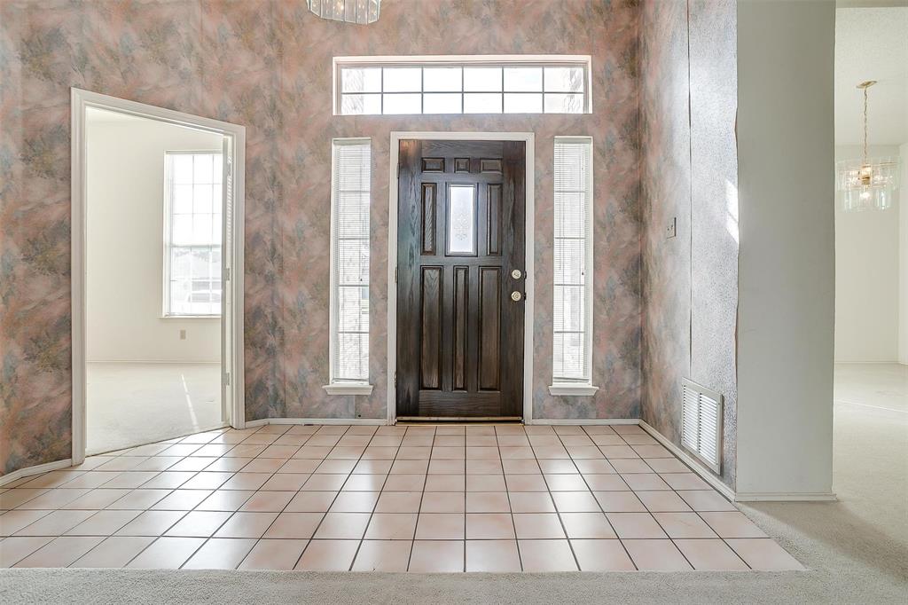 6805 Dogwood Lane
