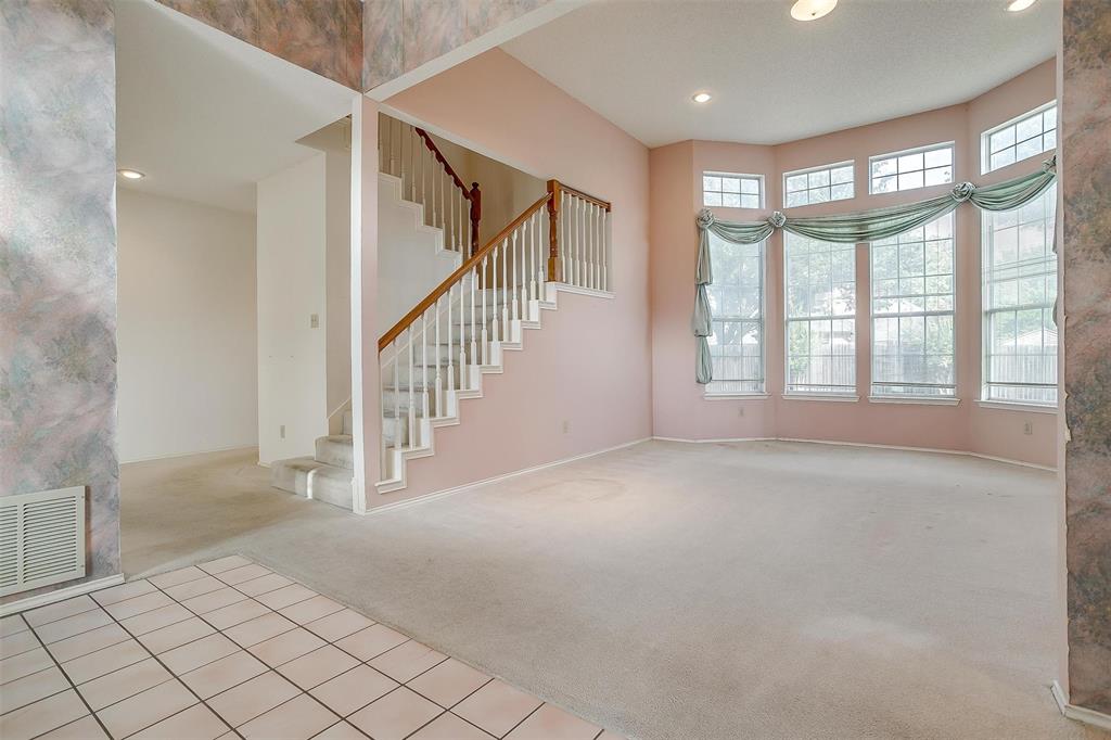 6805 Dogwood Lane