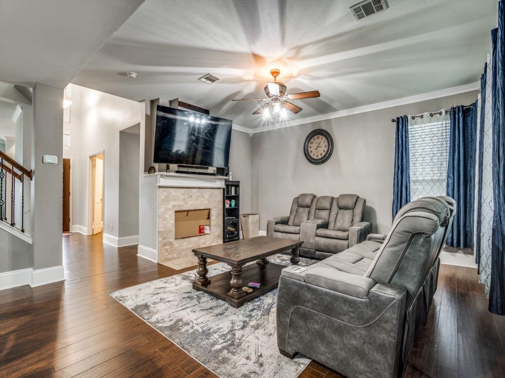 4926 Silverweed Drive
