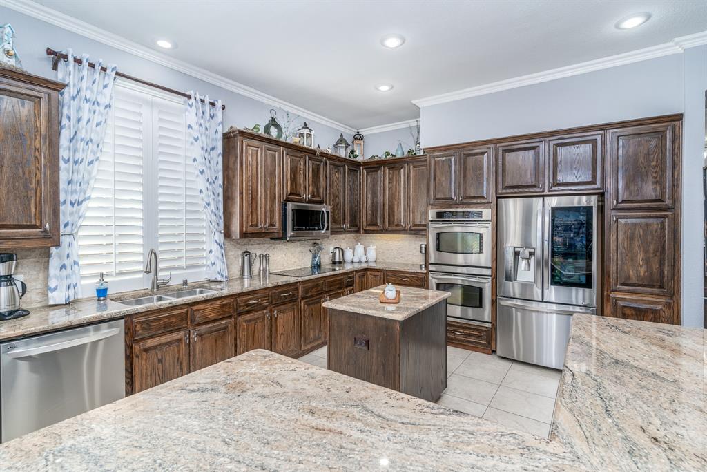 904 Eagle Ridge Court